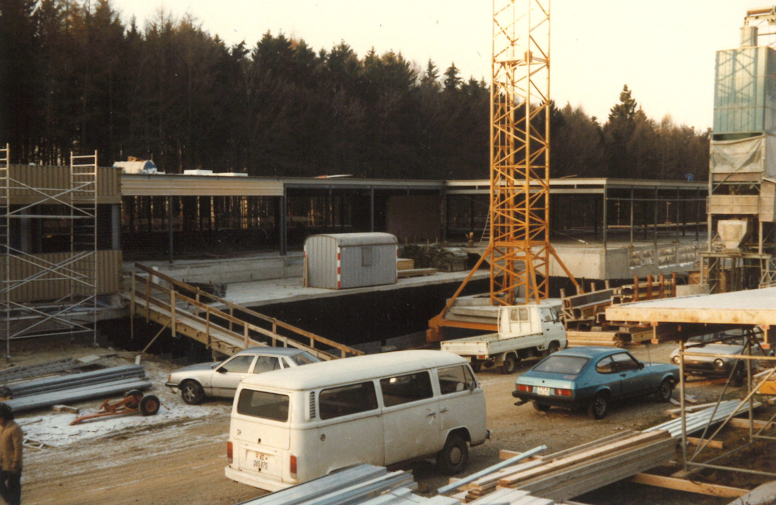 Centre multi-professionnel des Boveresses développé par Norwood entre 1982 et 1984 sur les hauteurs de Lausanne, marquant l’ère des projets d’envergure